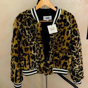 NWT Cheetah Jack by BB Dakota Jacket Size Medium